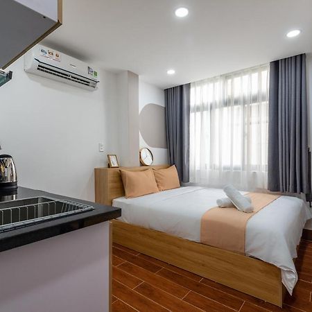 Cozrum Homes - Oriental House ホーチミン市 エクステリア 写真