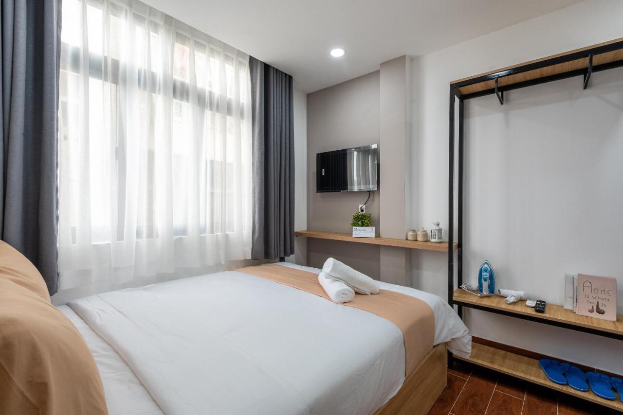 Cozrum Homes - Oriental House ホーチミン市 エクステリア 写真
