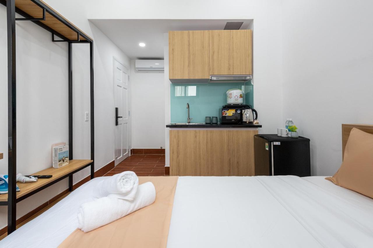 Cozrum Homes - Oriental House ホーチミン市 エクステリア 写真