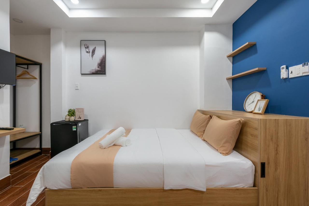 Cozrum Homes - Oriental House ホーチミン市 エクステリア 写真