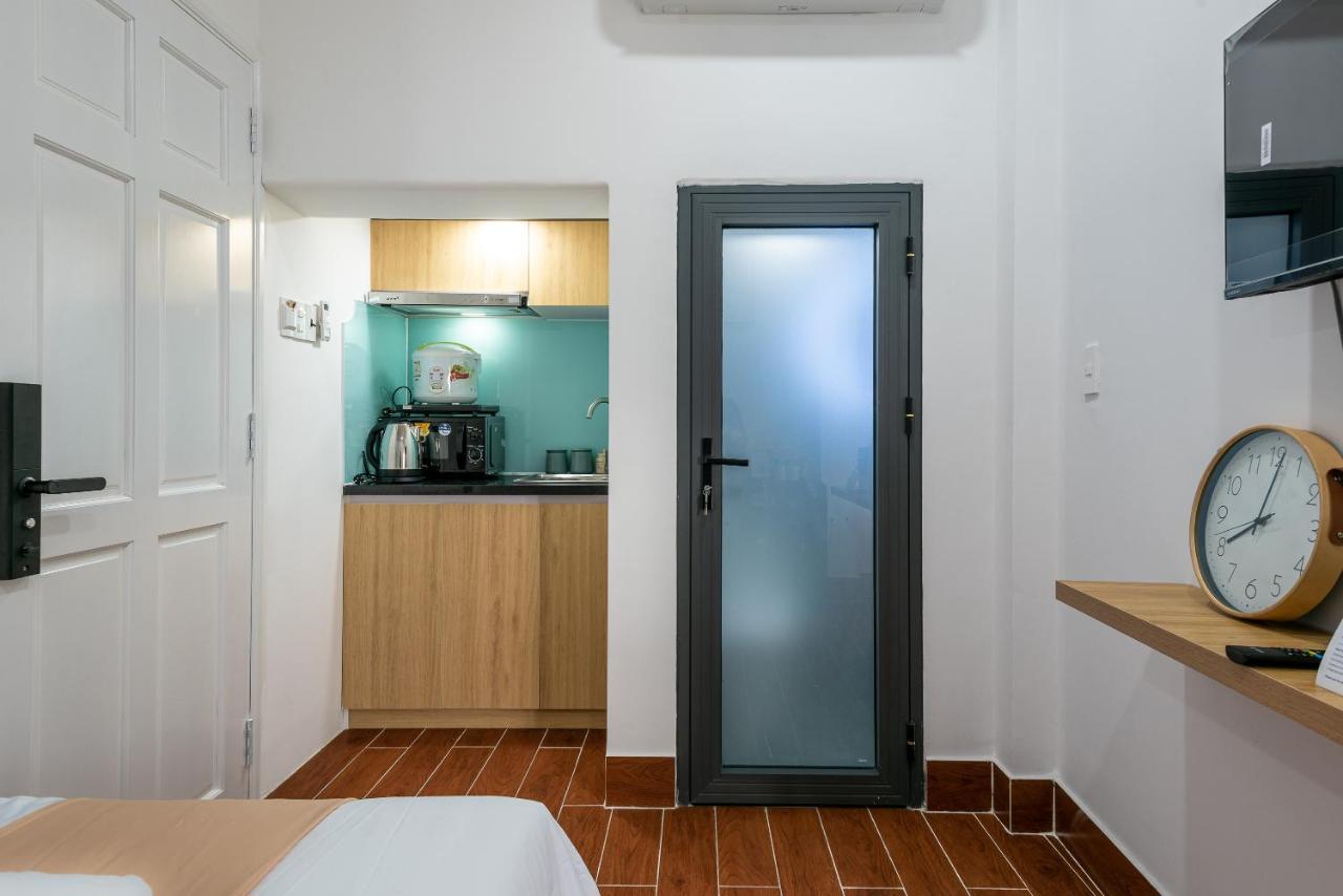Cozrum Homes - Oriental House ホーチミン市 エクステリア 写真